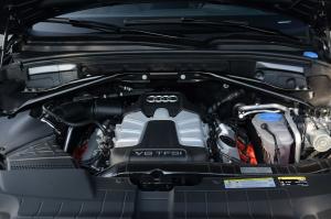Audi SQ5 TFSI 2013 года  (NA)